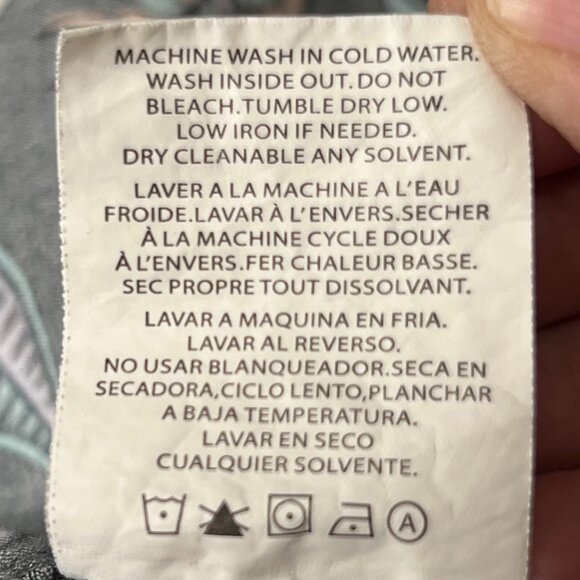 Molokai Surf Men's Medium  Wild Flower Button-Down Gray Floral Rayon Pocket - Picture 16 of 16